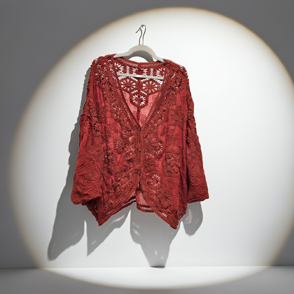 A stylish Cardi Fits 16-20