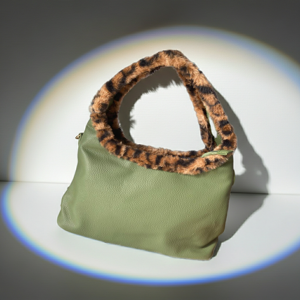 A Fur Trim Bag