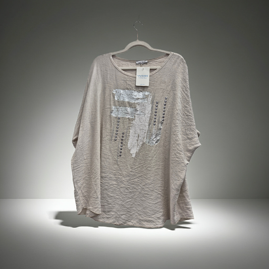 Graphic Print Top Fits 16-22