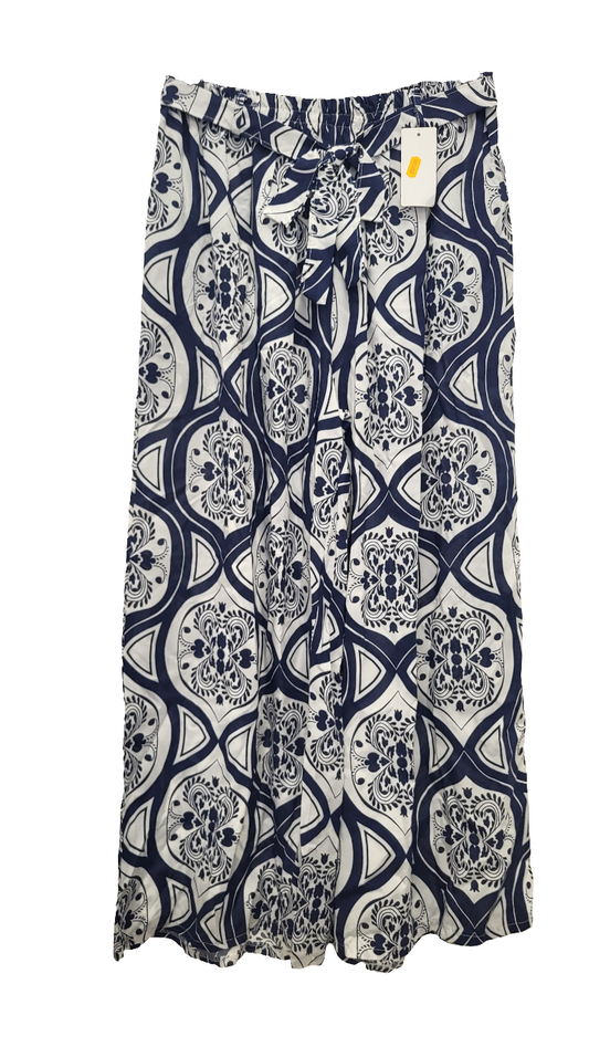 A stylish palazzo pants Fits 14-20