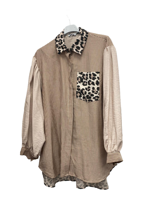 Fabulous Animal print shirt fits 12-20