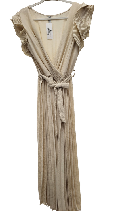 A pleated Dress Fits 12-18