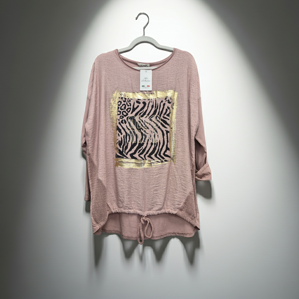 A graphic Top Fits 12-16/18