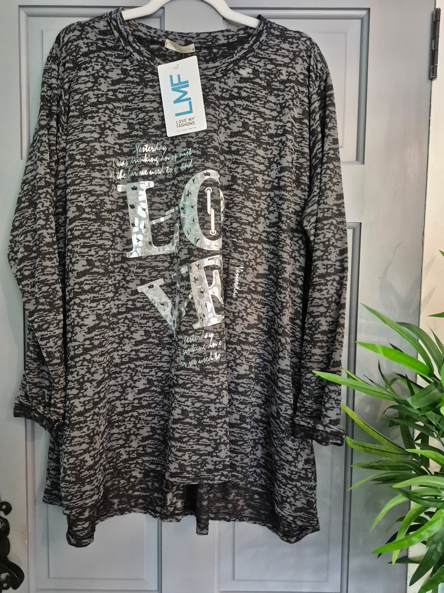 A Funky Sweatshirt Fits 14-20