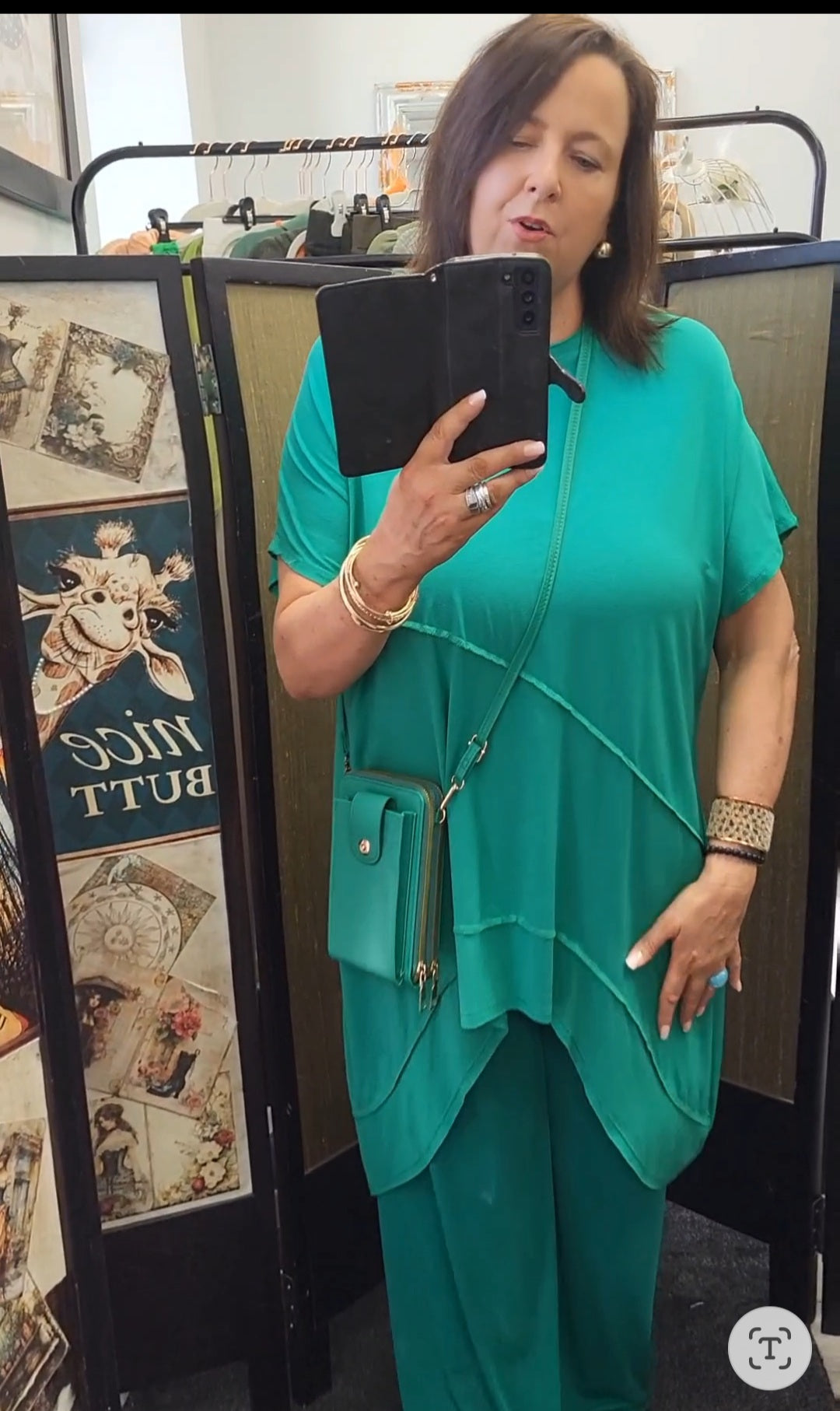 Two piece suit Fits 16-26