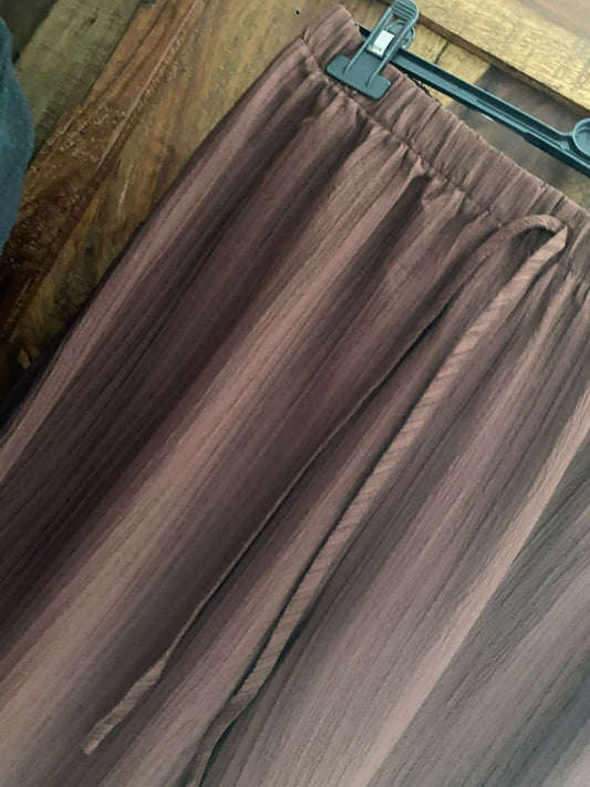 A comfy pants Fits 12-16