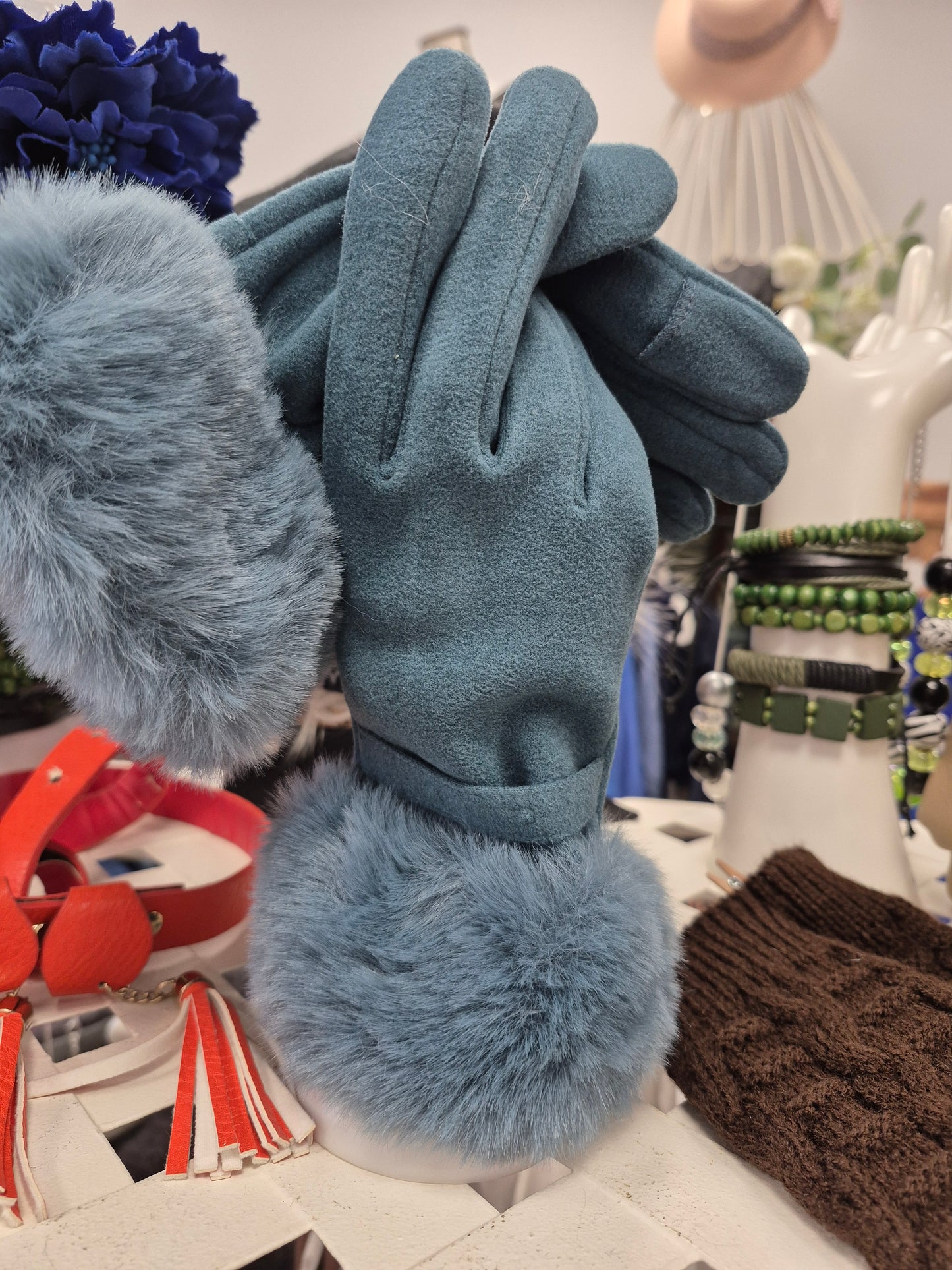 A Funky gloves🧤