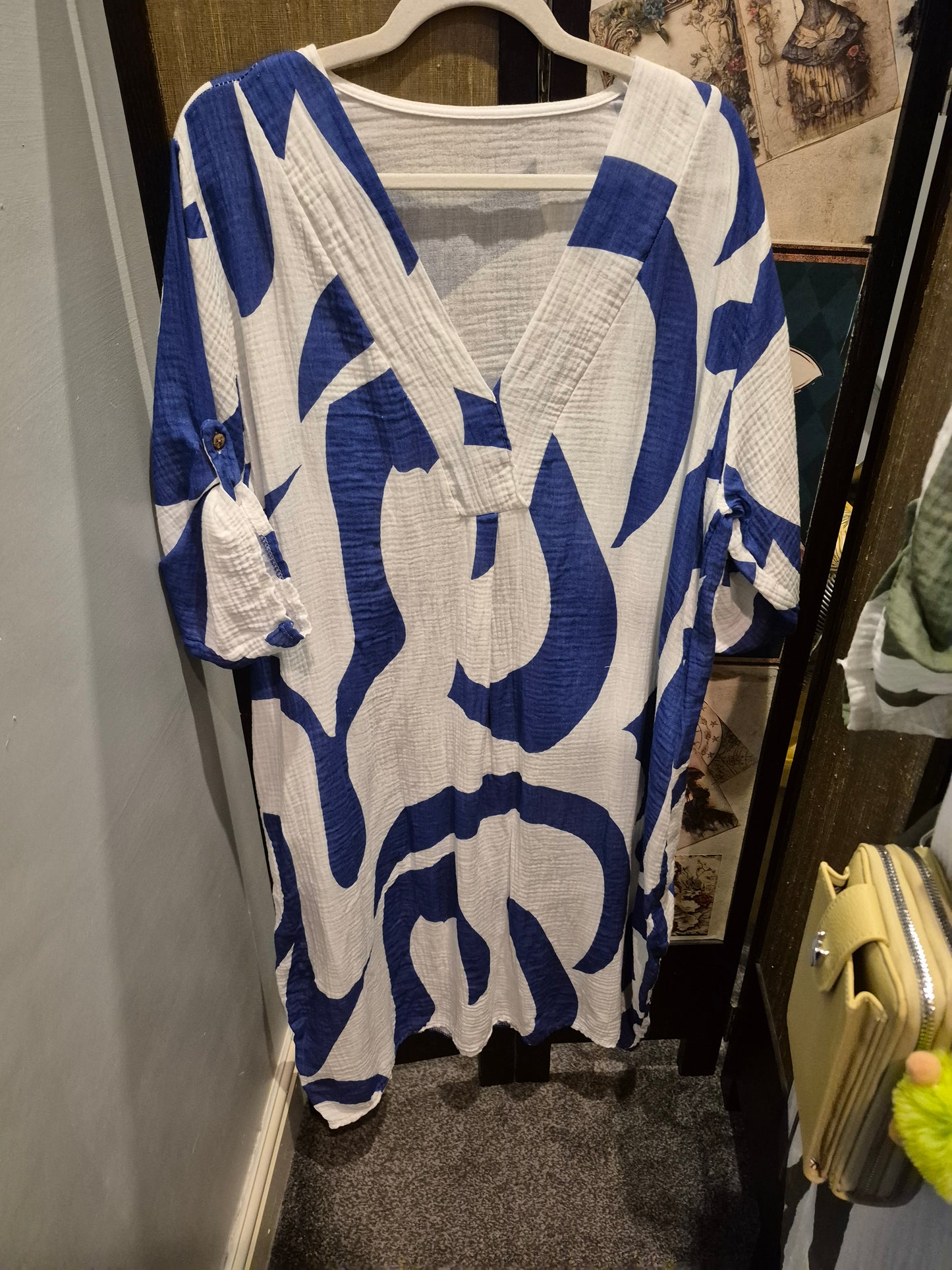 A fabulous Tunic Fits 16-22