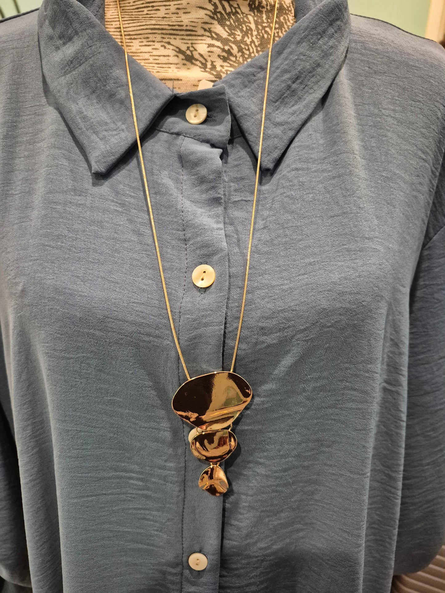 A Chunky Neckpiece