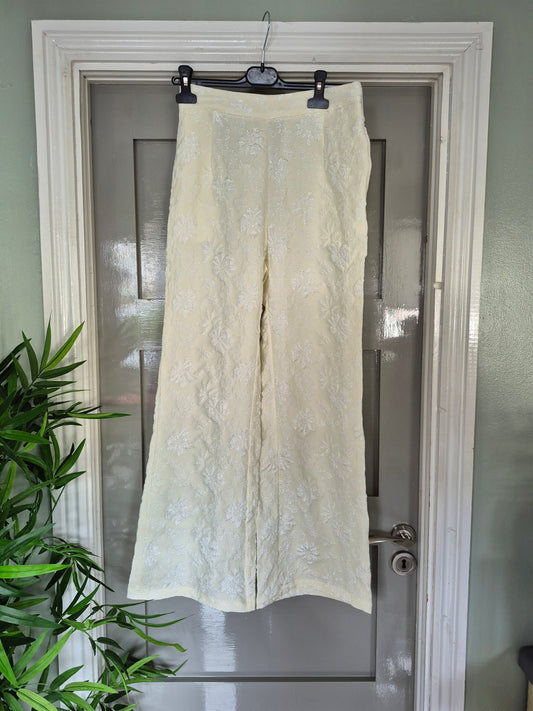A Stylish Pants Fit 10-14