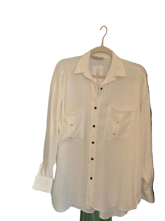 A White Shirt Fits 12-16