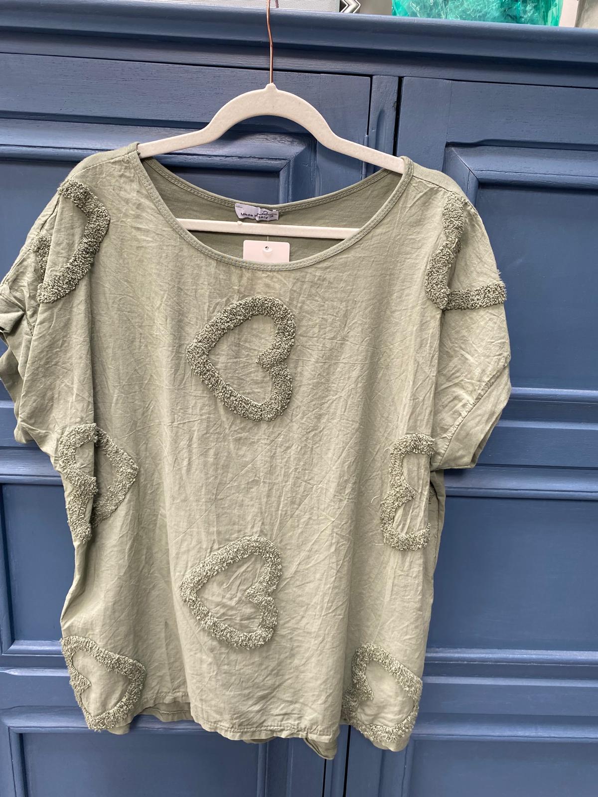 A cotton Top Fits 12-18