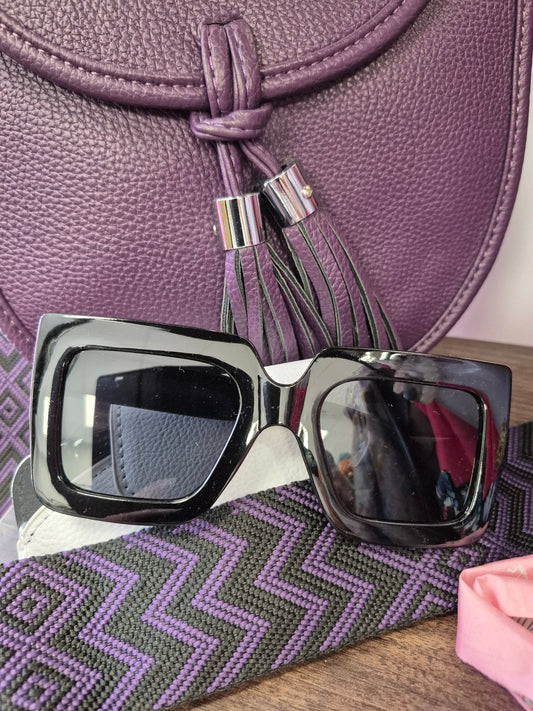Sunglasses €12