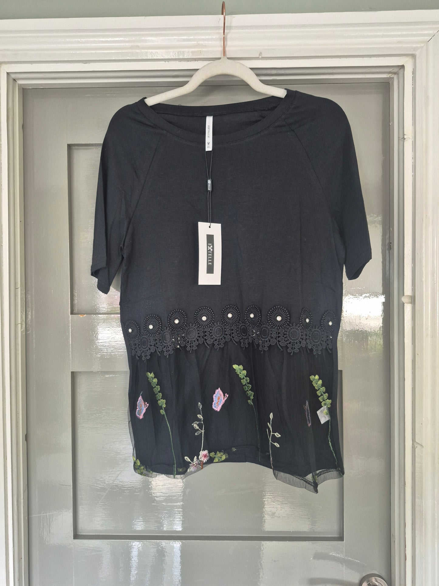 A Cute Top Fits 10-14