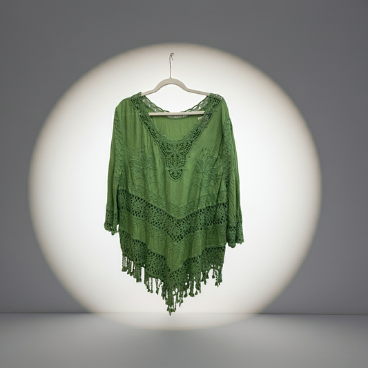 A Cotton Crochet Top Fits 14-22